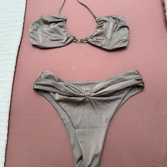 Elegant Brown Bikini Set - Picture 1 of 1